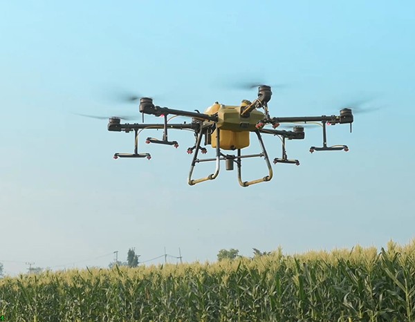 农业植保无人机撒药